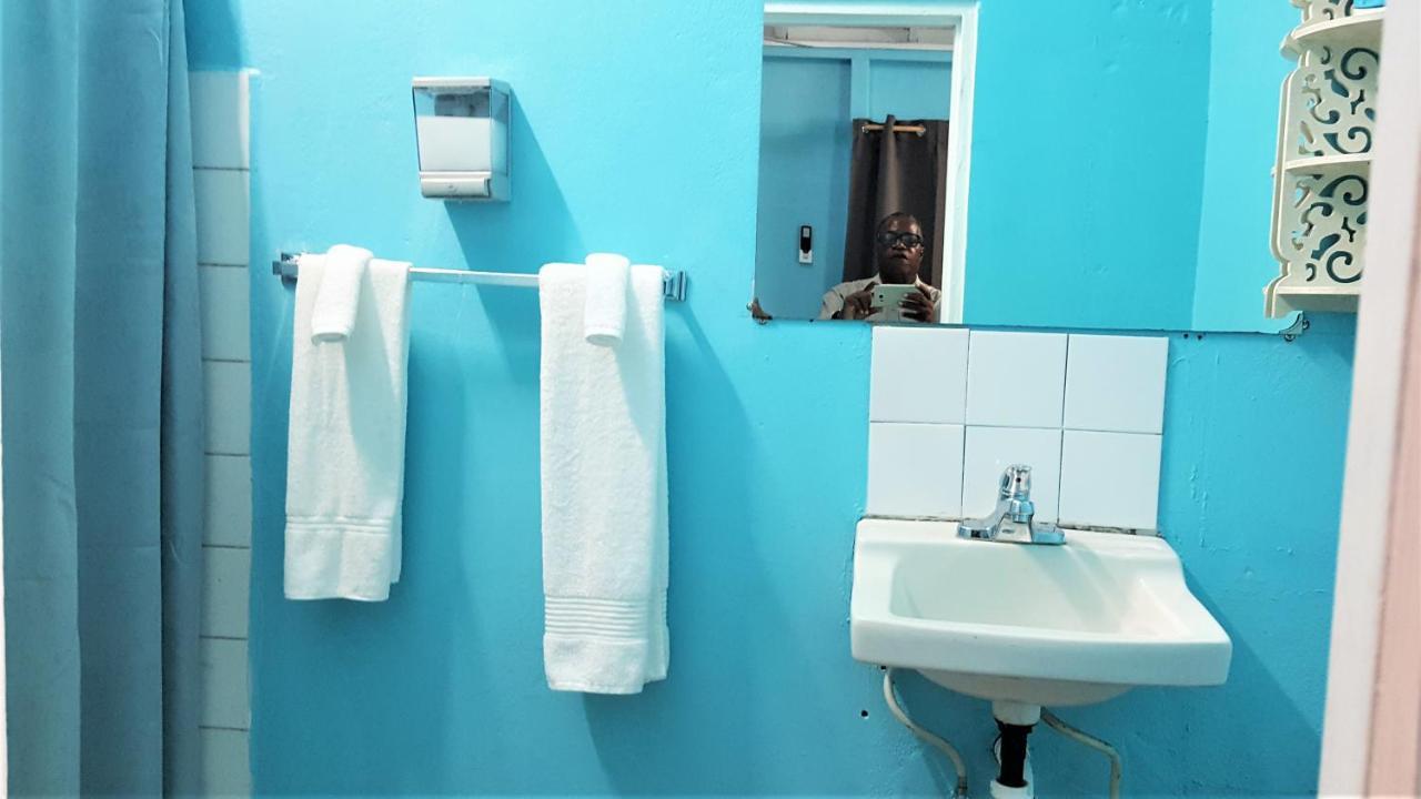 Chez Ophelia Cottage Apartments روسو المظهر الخارجي الصورة